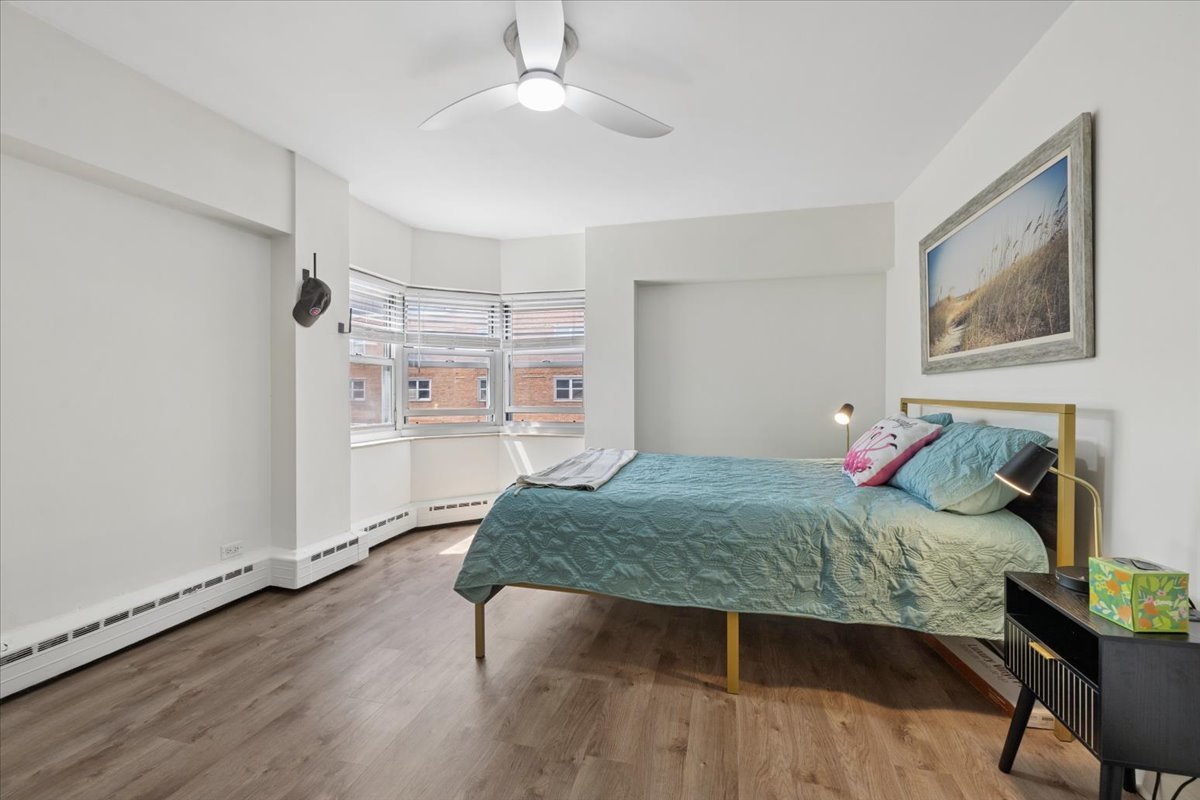 4950 N Marine Drive Unit: 1401