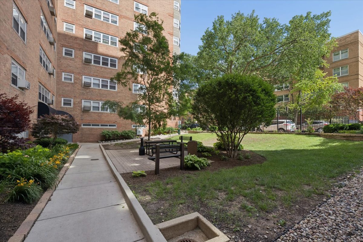 4950 N Marine Drive Unit: 1401