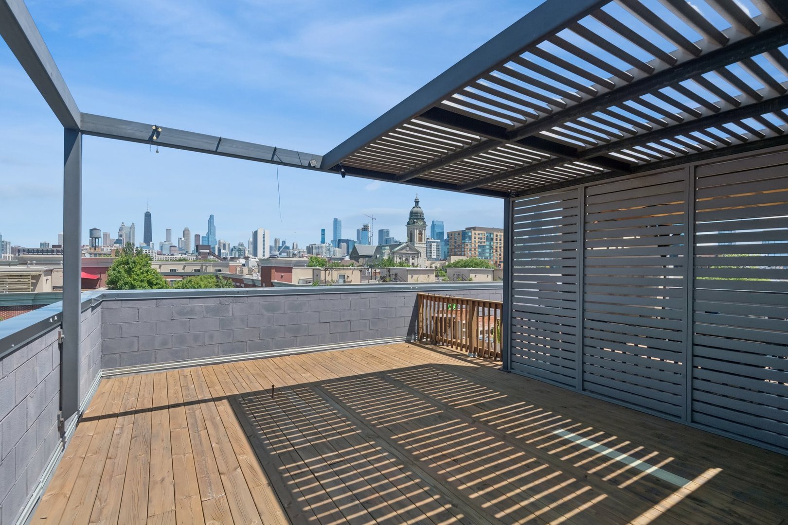854 N May Street Unit: 3N