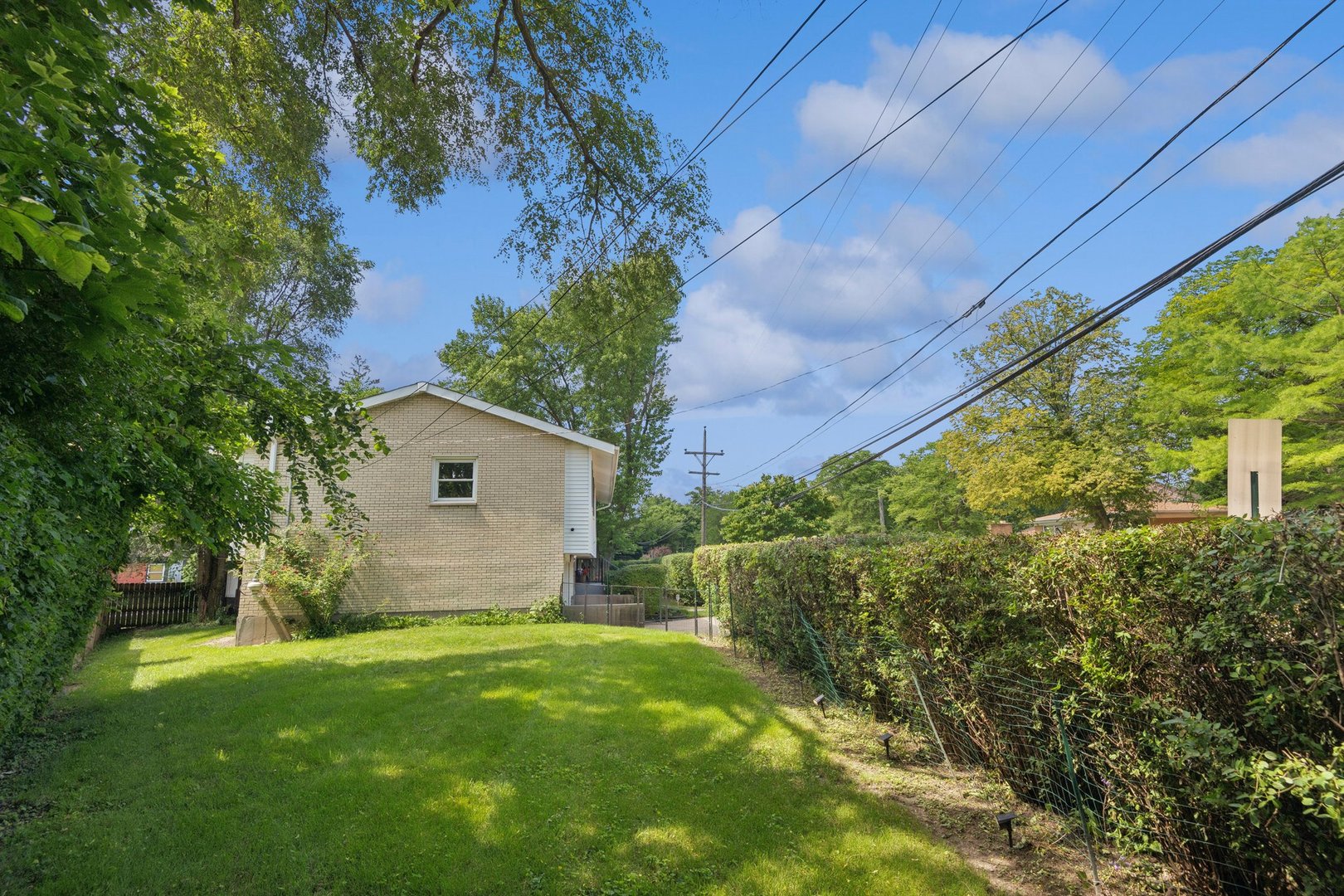 9001 E Prairie Road
