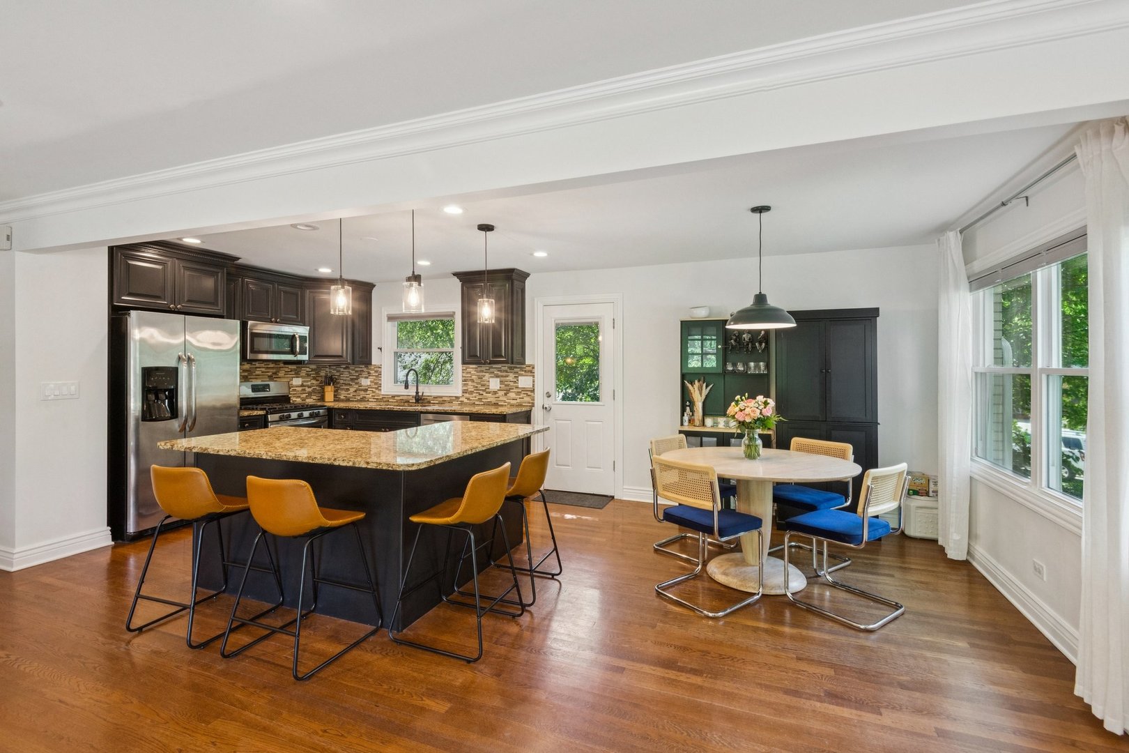 9001 E Prairie Road