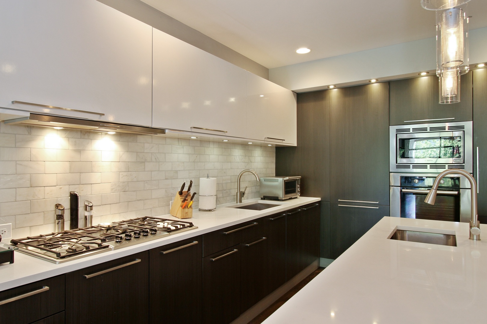 1904 W ARMITAGE Avenue Unit: 3
