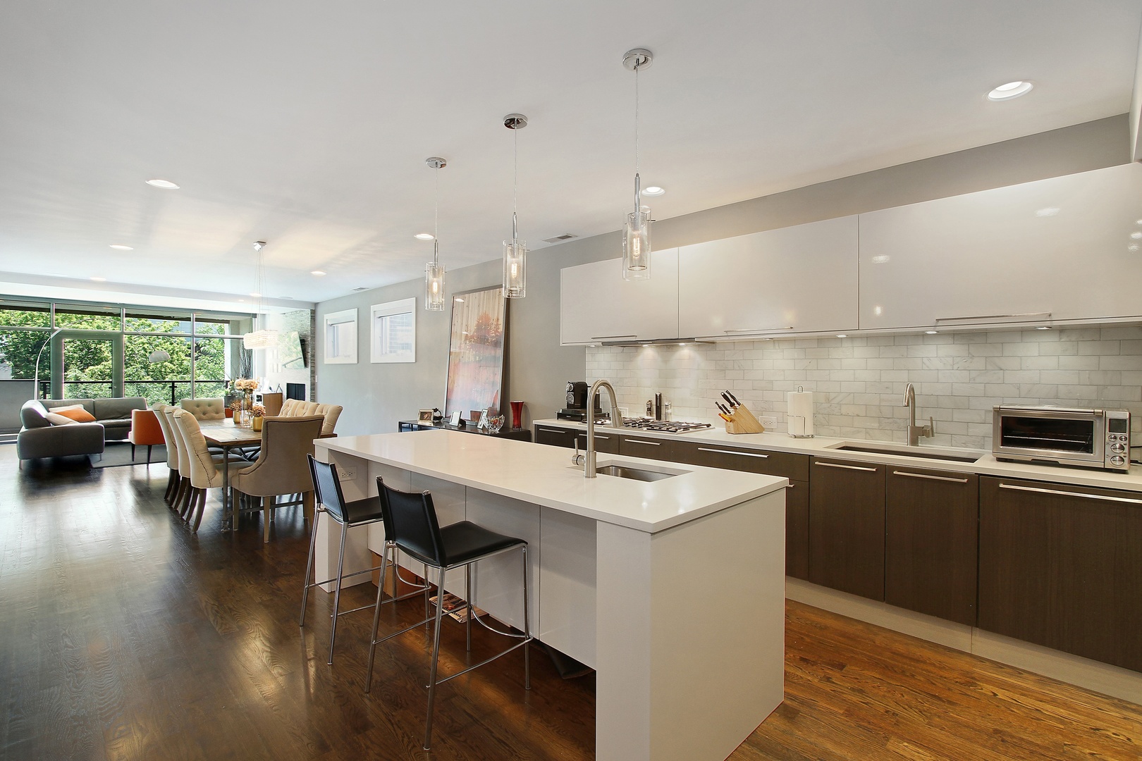 1904 W ARMITAGE Avenue Unit: 3