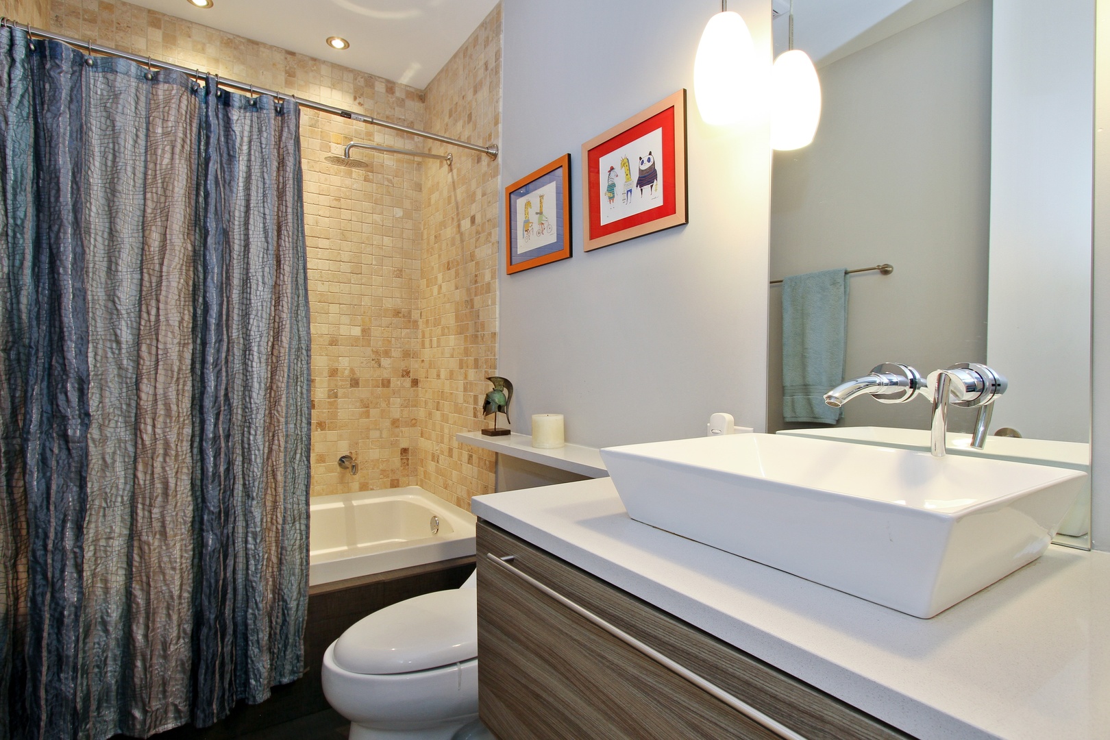 1904 W ARMITAGE Avenue Unit: 3