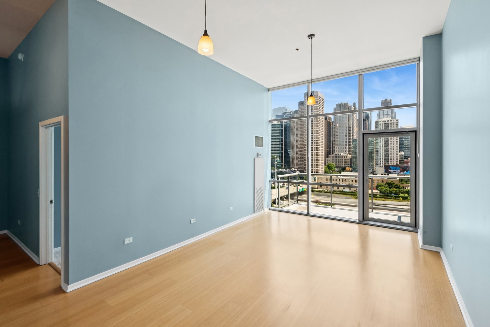 125 S GREEN Street Unit: 1205A