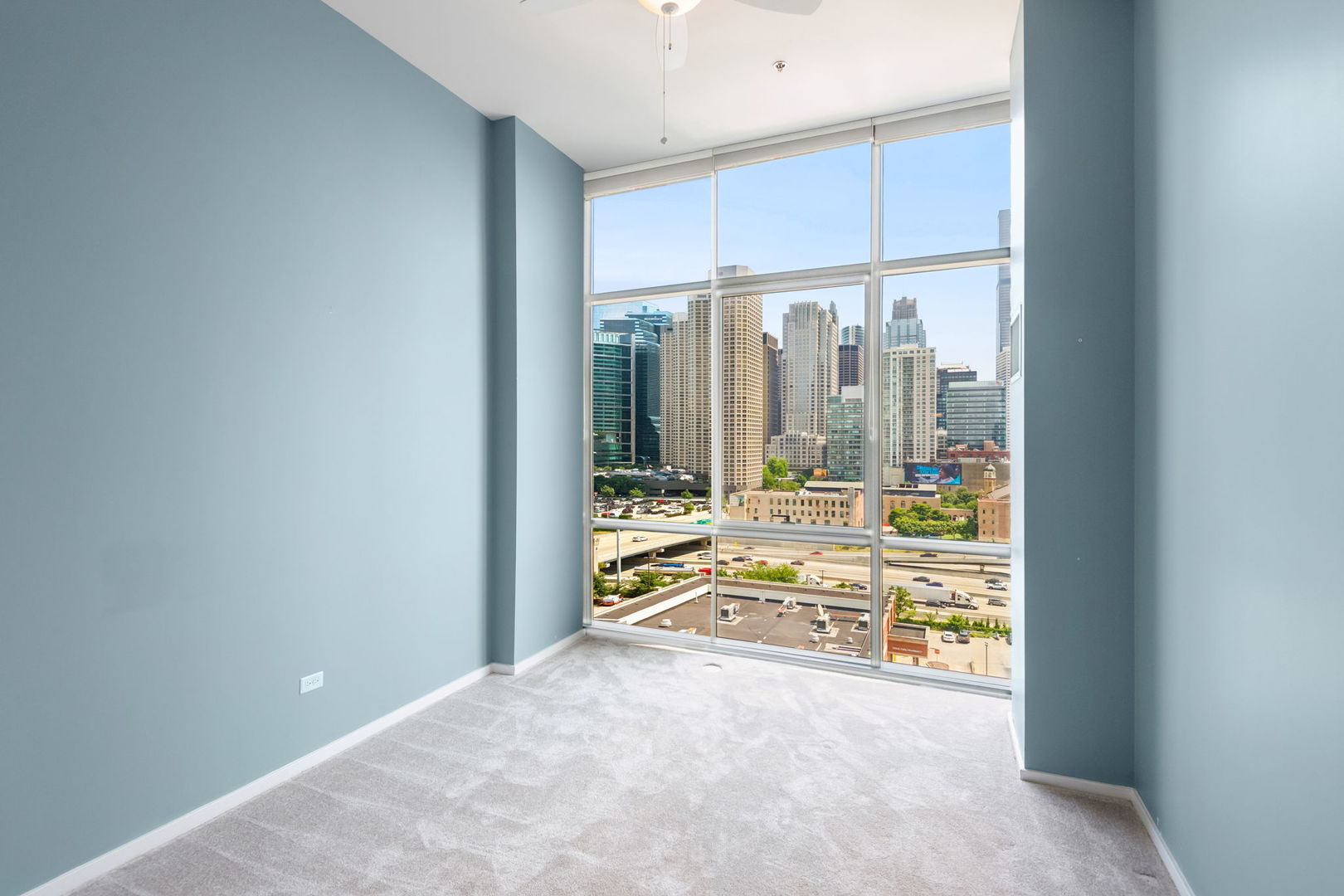 125 S GREEN Street Unit: 1205A
