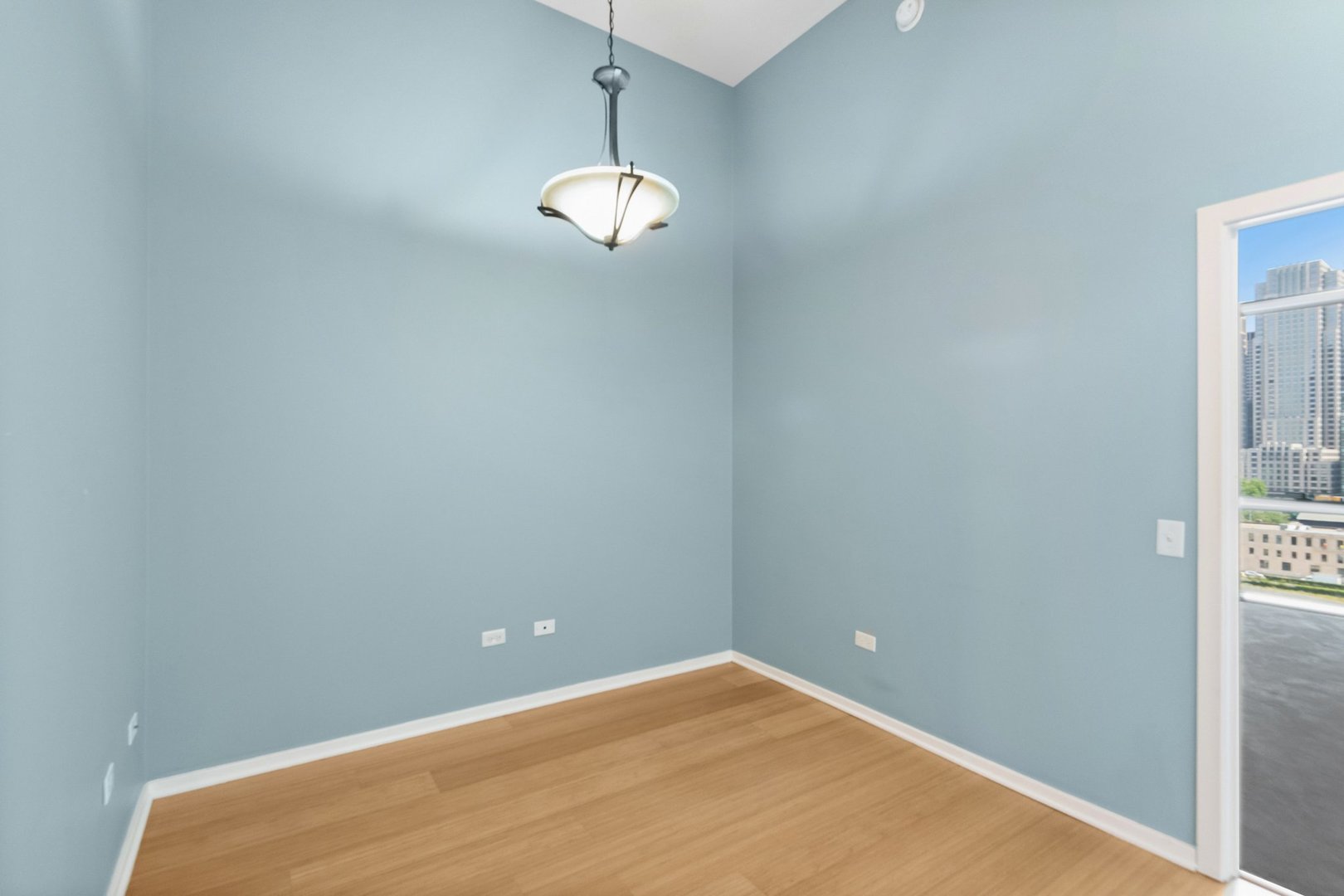 125 S GREEN Street Unit: 1205A