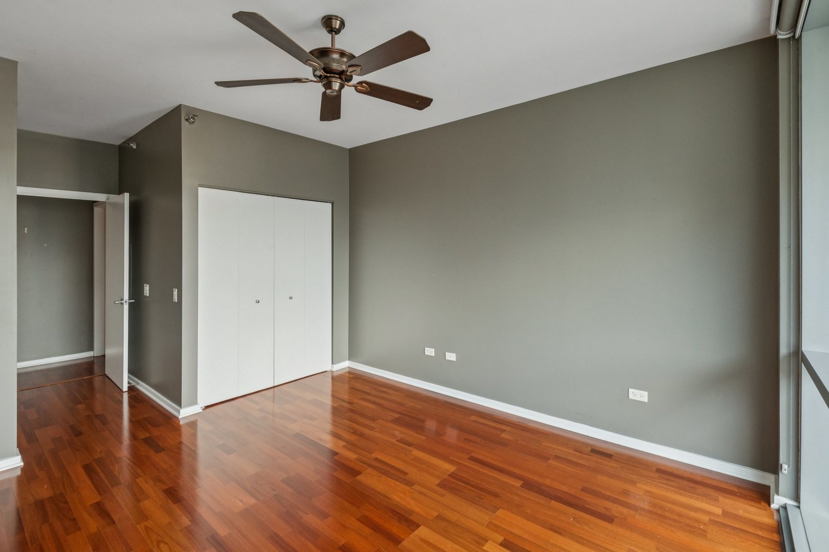 125 S Green Street Unit: 709A