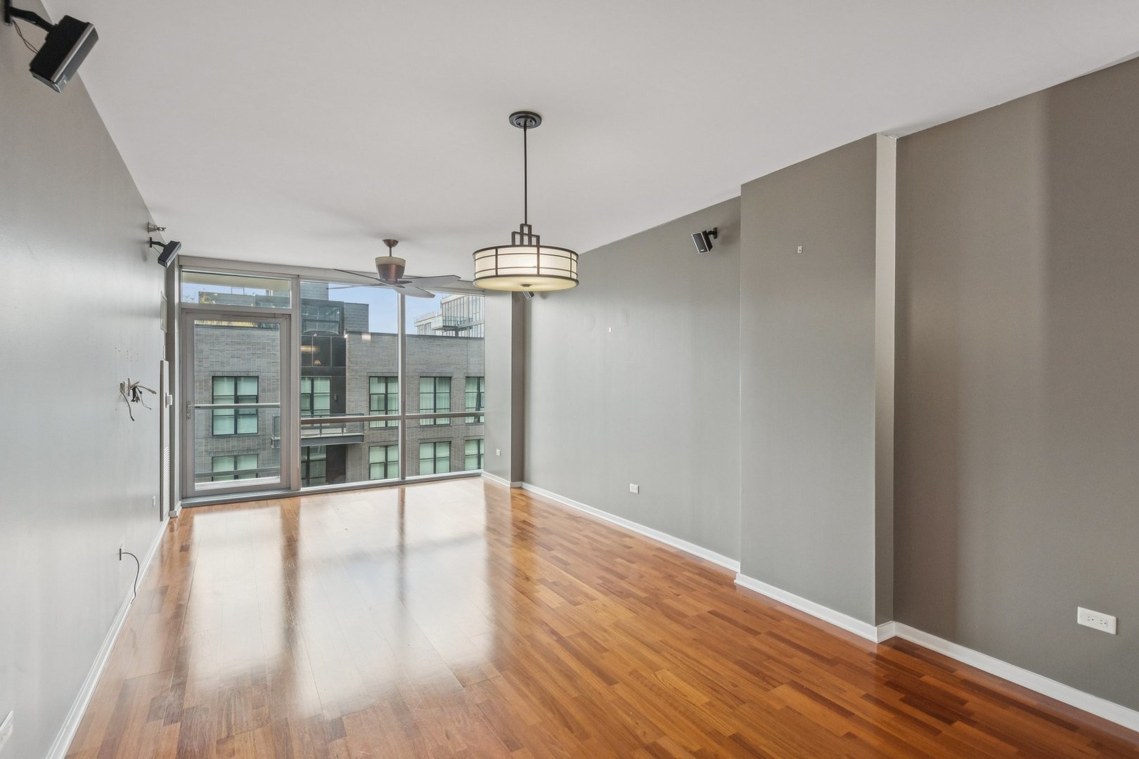 125 S Green Street Unit: 709A