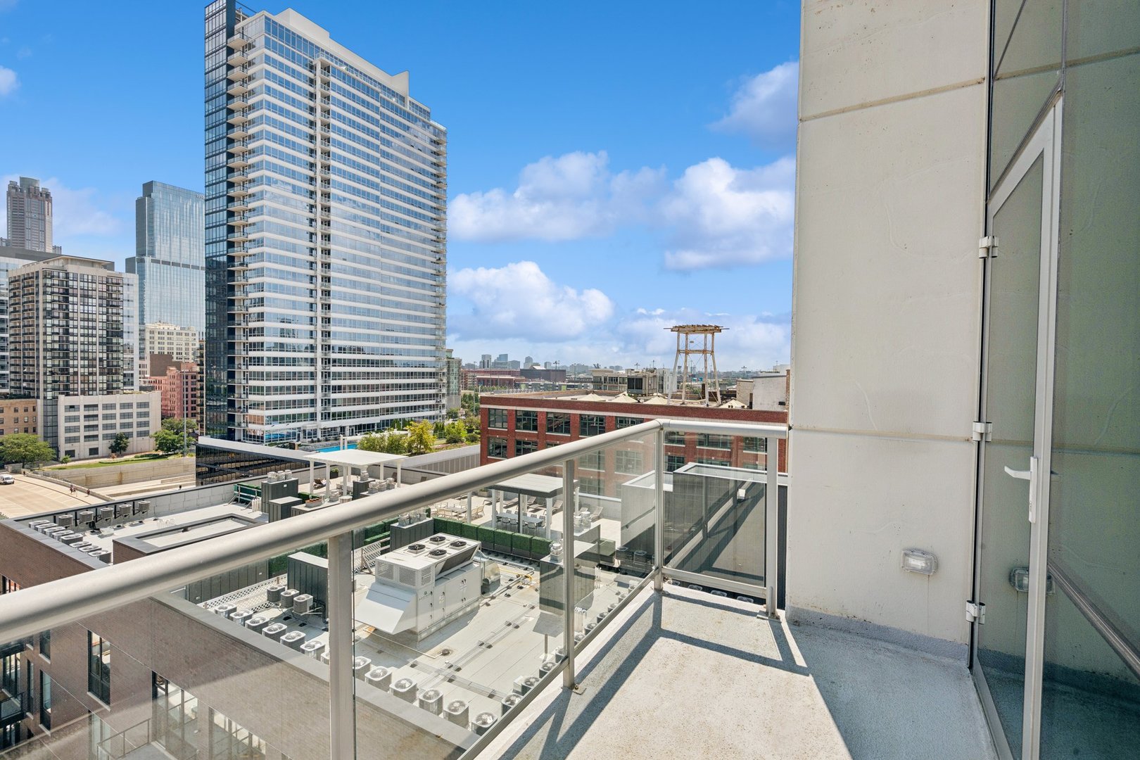 125 S GREEN Street Unit: 1205A
