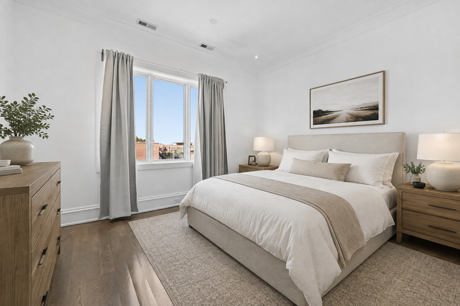 1320 W Wrightwood Avenue Unit: 3