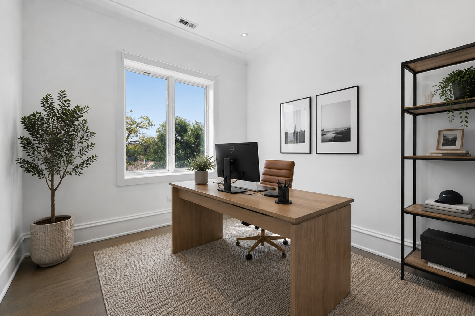1320 W Wrightwood Avenue Unit: 3