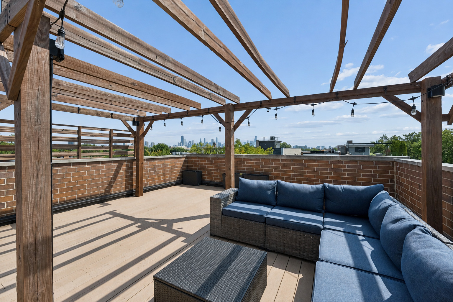 1320 W Wrightwood Avenue Unit: 3
