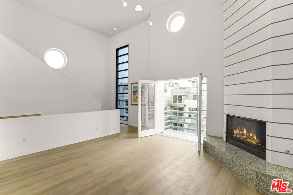 115 Galleon Street A