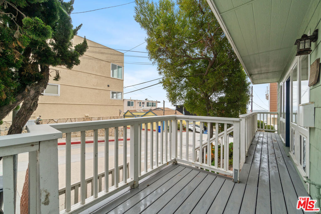 115 44th Street