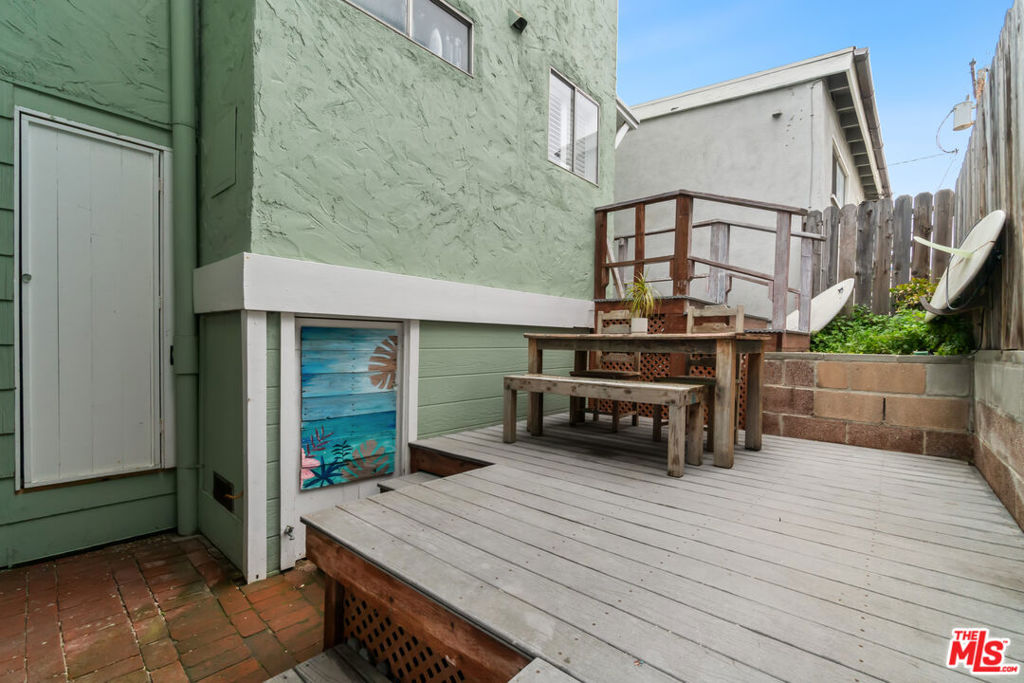 115 44th Street