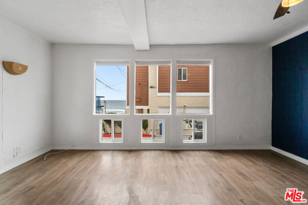 115 44th Street