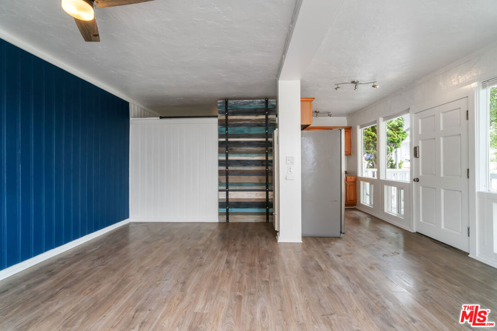 115 44th Street