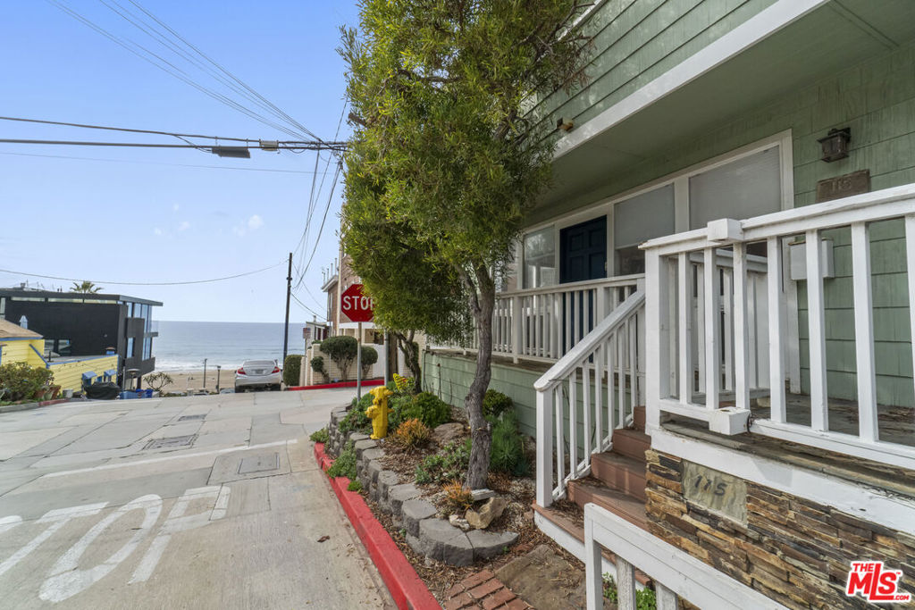 115 44th Street