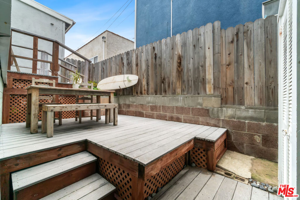 115 44th Street