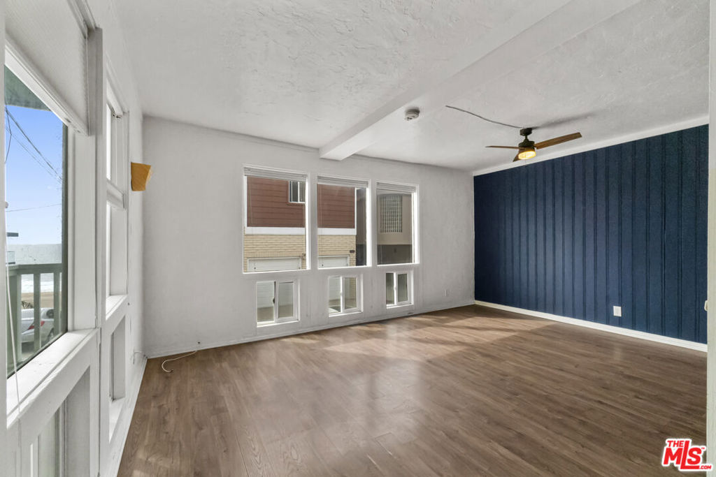 115 44th Street