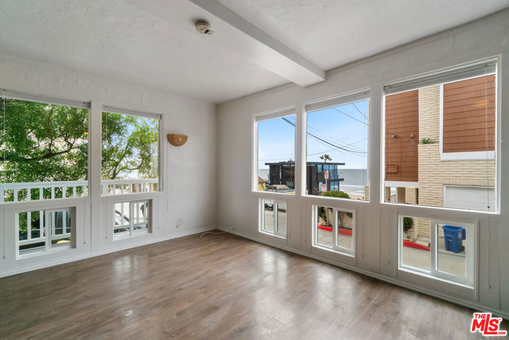 115 44th Street
