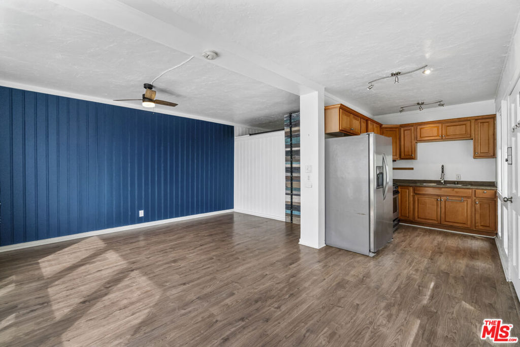 115 44th Street