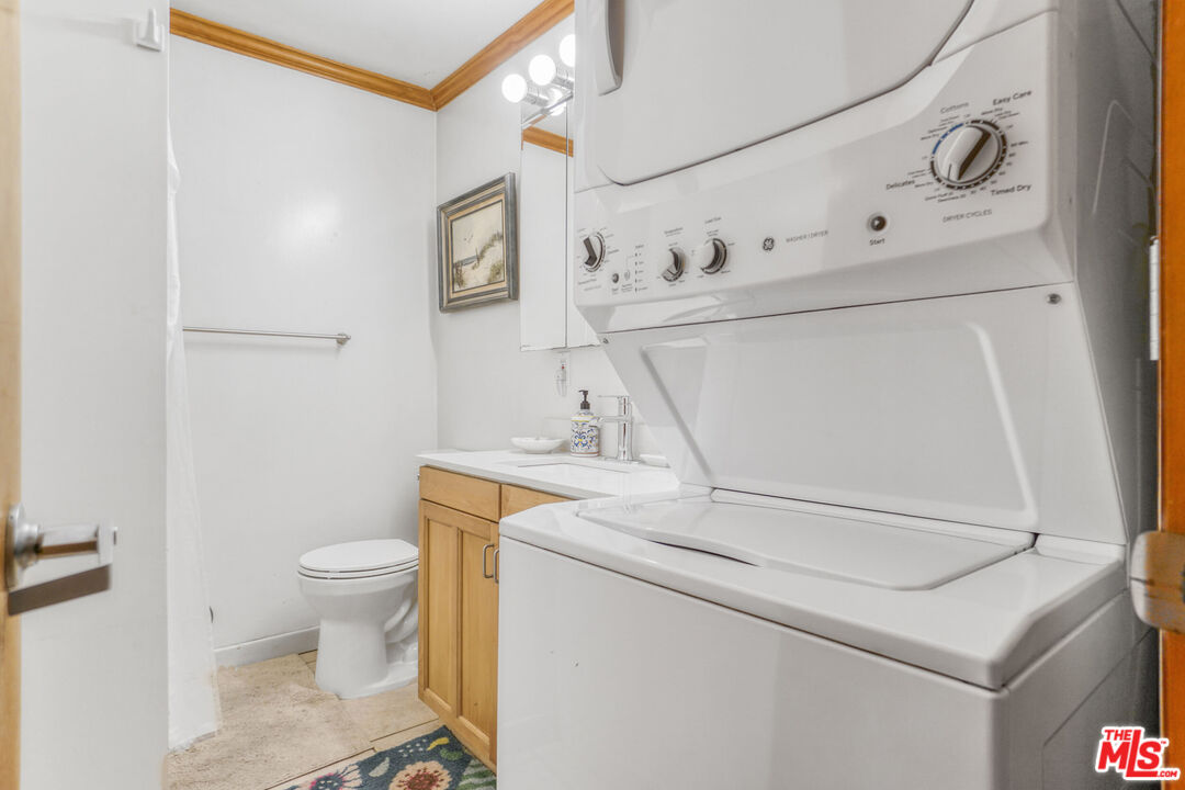 120 Fleet St Unit: C