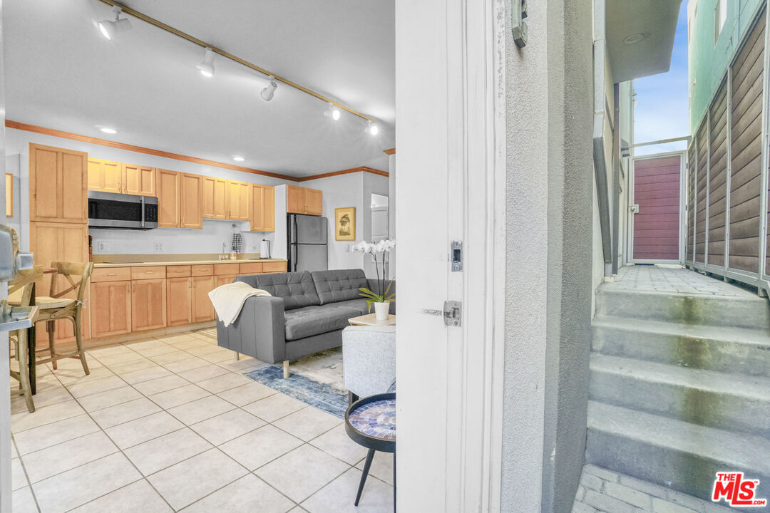 120 Fleet St Unit: C