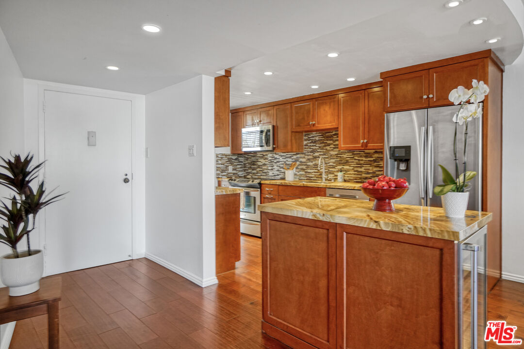 4316 Marina City Drive Unit: #229