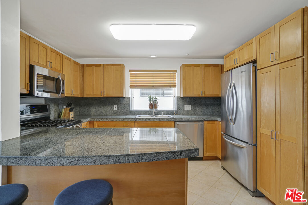 120 Fleet St Unit: A