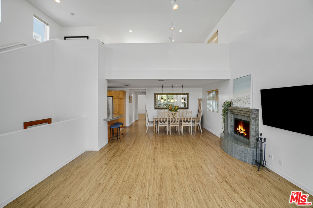 120 Fleet St Unit: A