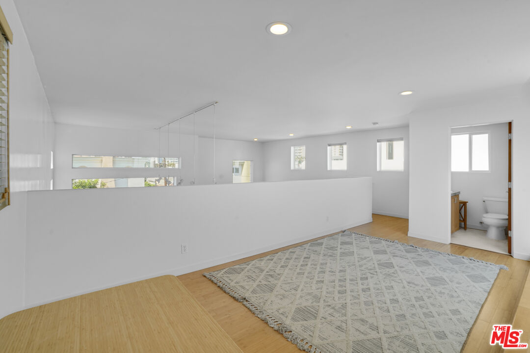 120 Fleet St Unit: A