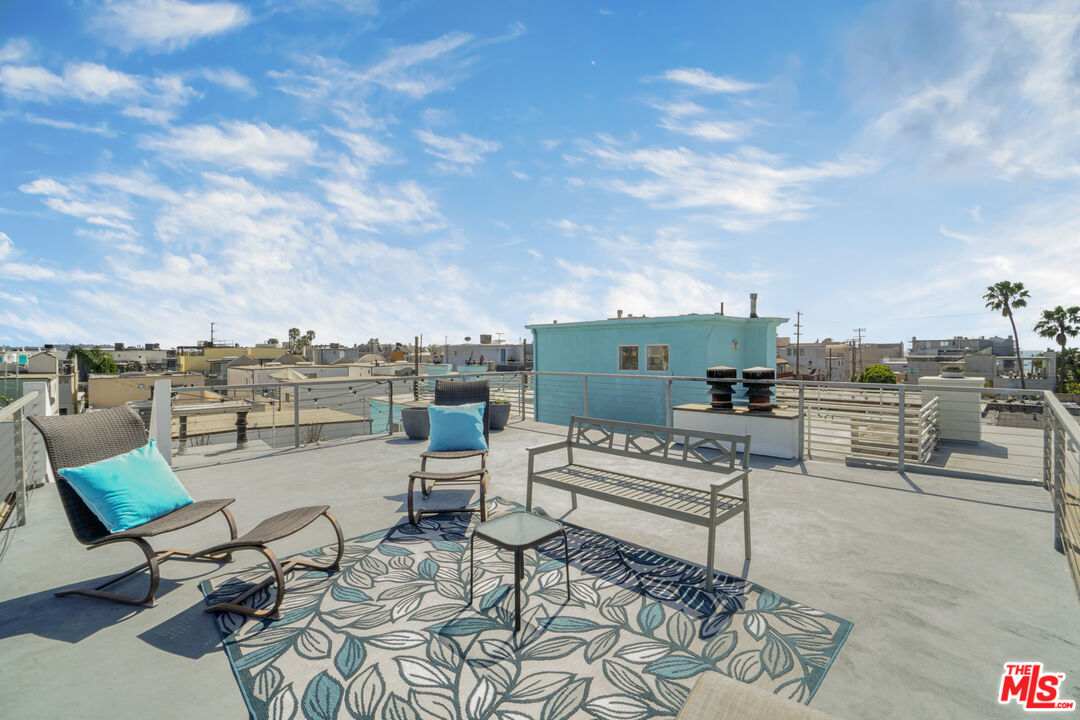 120 Fleet St Unit: A
