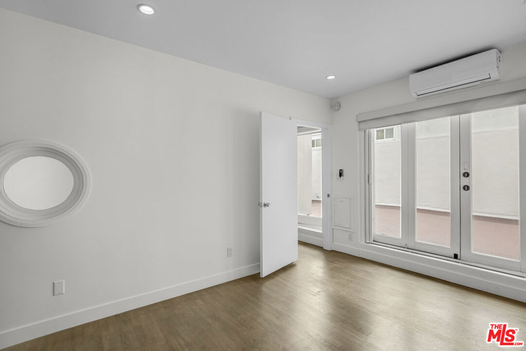 1 Ironsides Street 14