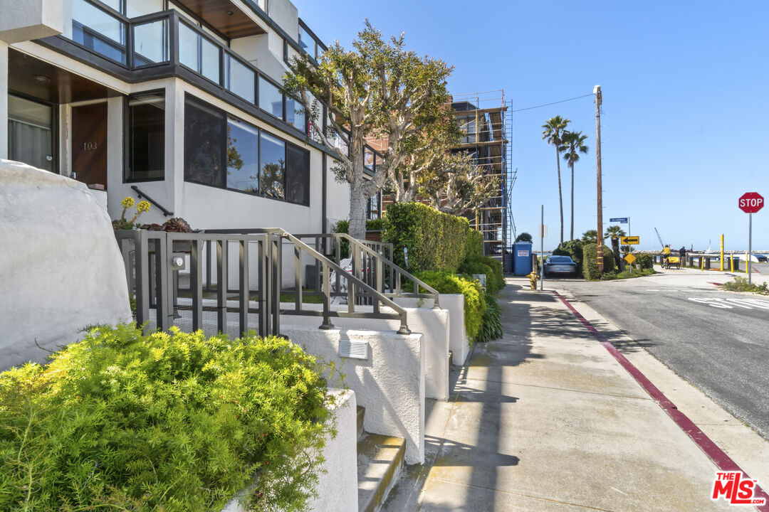 6209 Pacific Ave Unit: 103