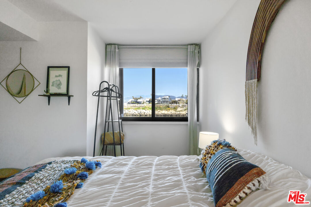 6209 Pacific Ave Unit: 103