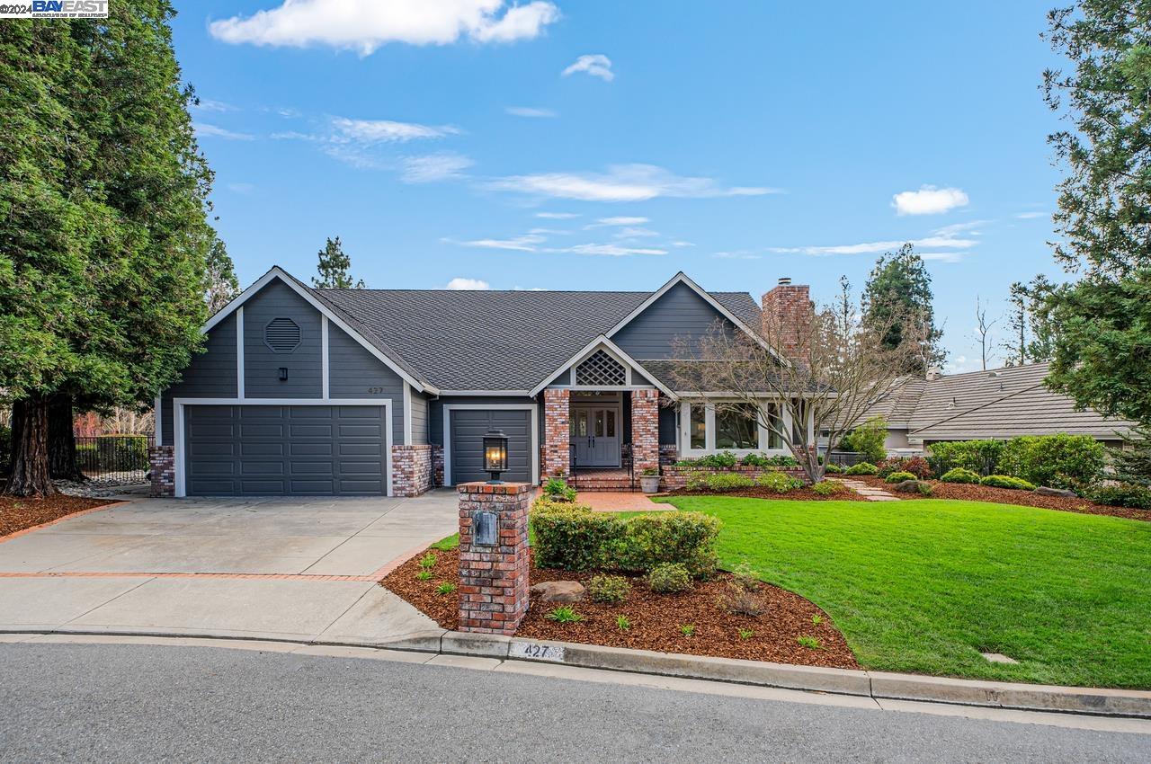 427 Matthew Court