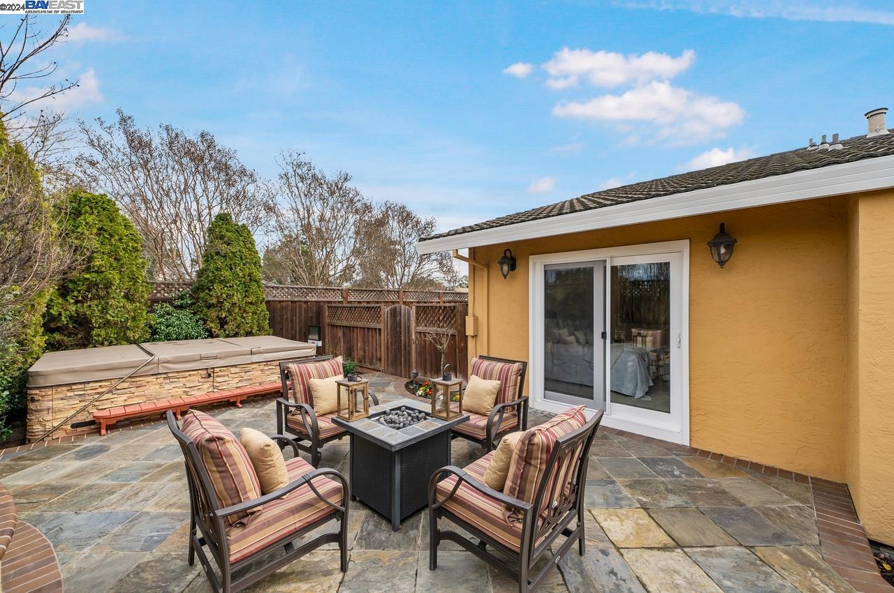 3605 Dunsmuir Cir