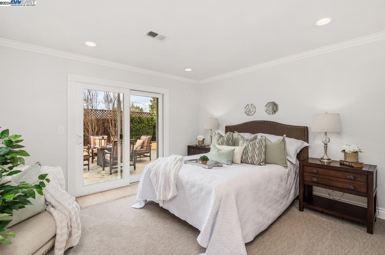 3605 Dunsmuir Cir