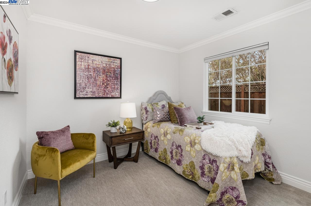 3605 Dunsmuir Cir