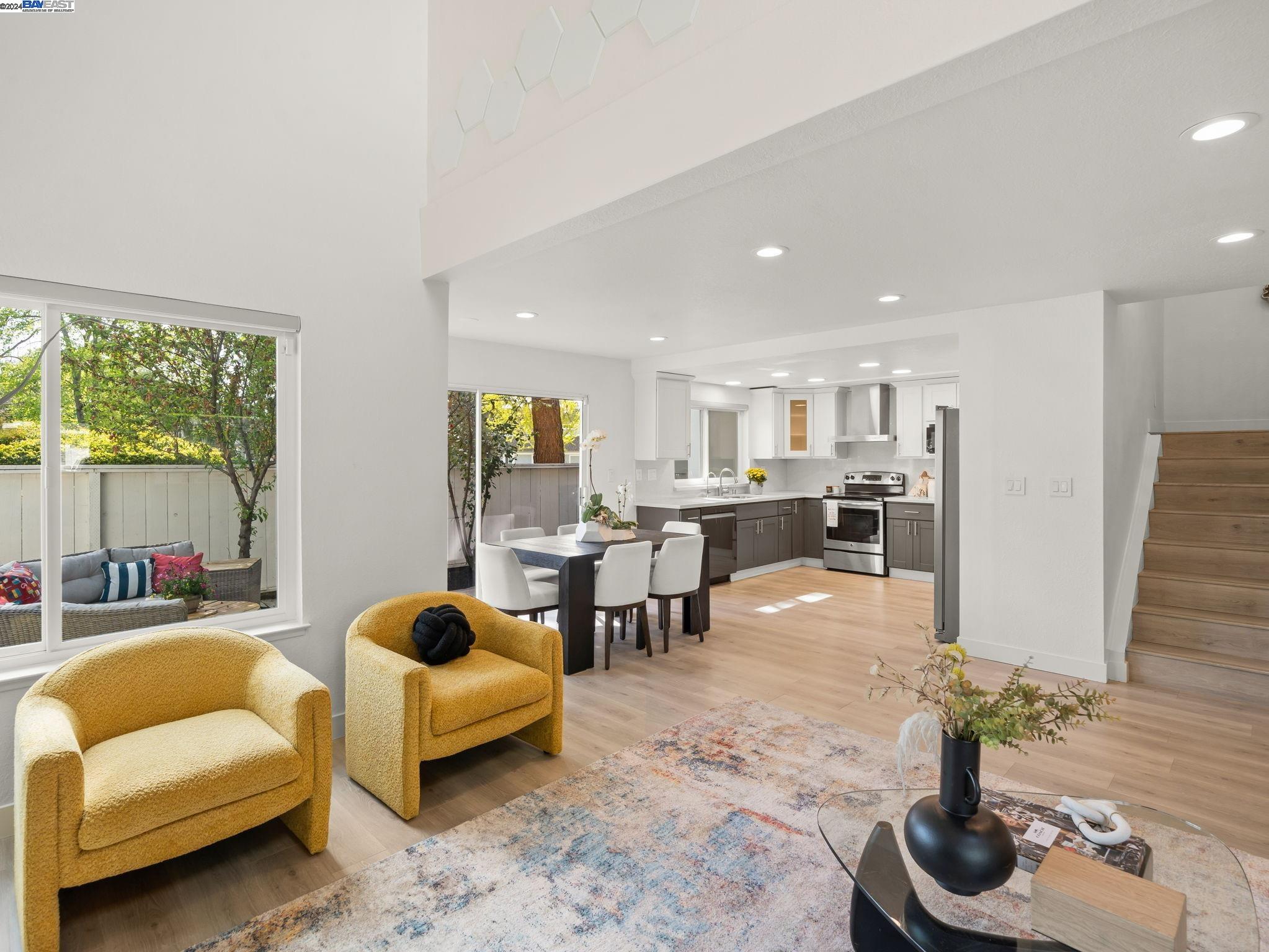 4322 Fairlands Dr