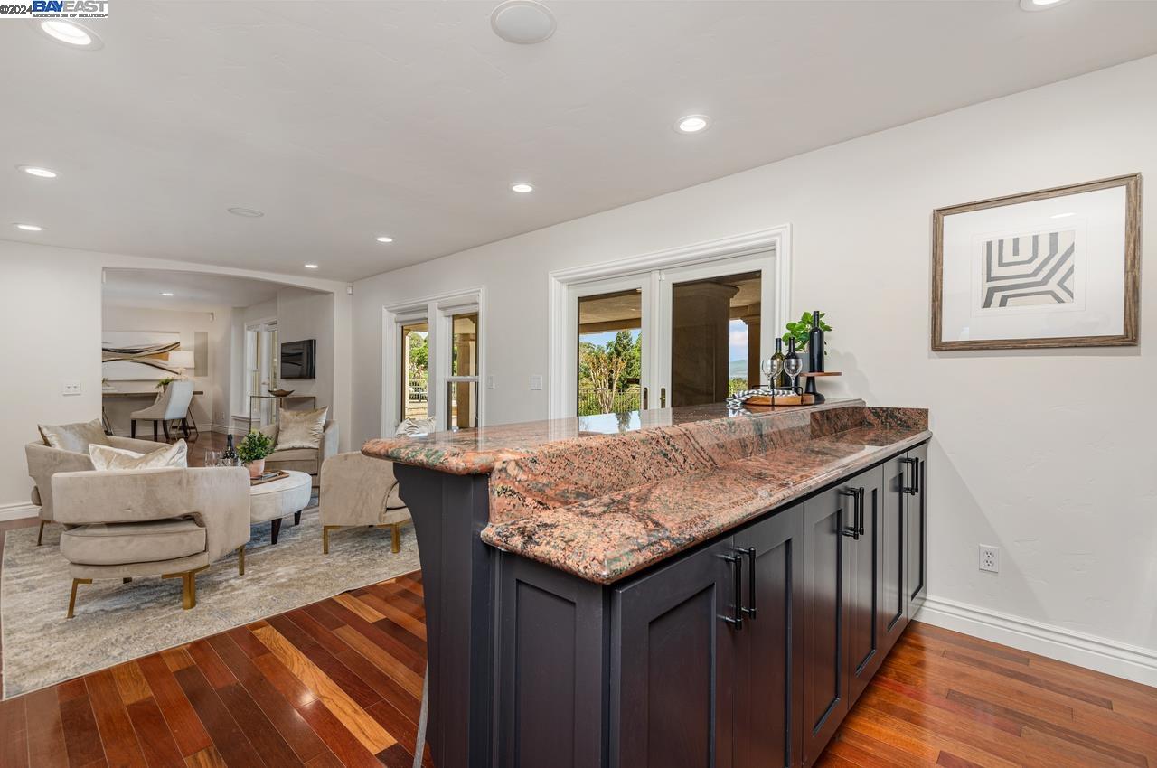 34 Golf Rd