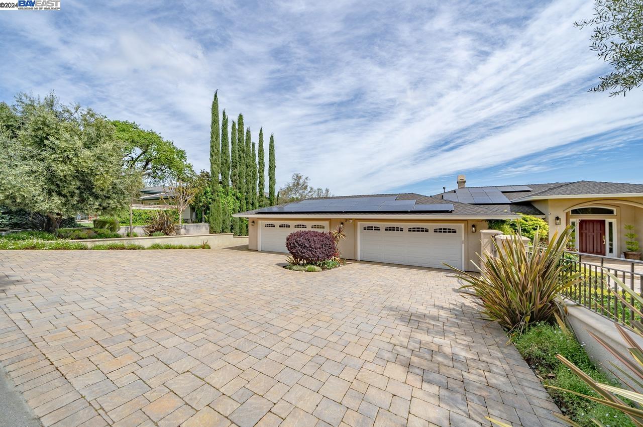 34 Golf Rd