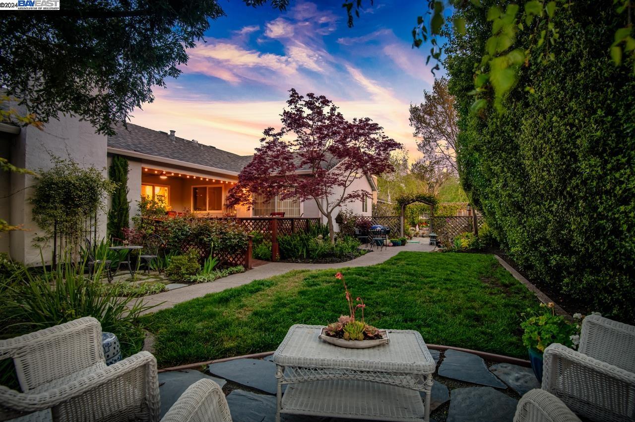 3222 Glenda Ct