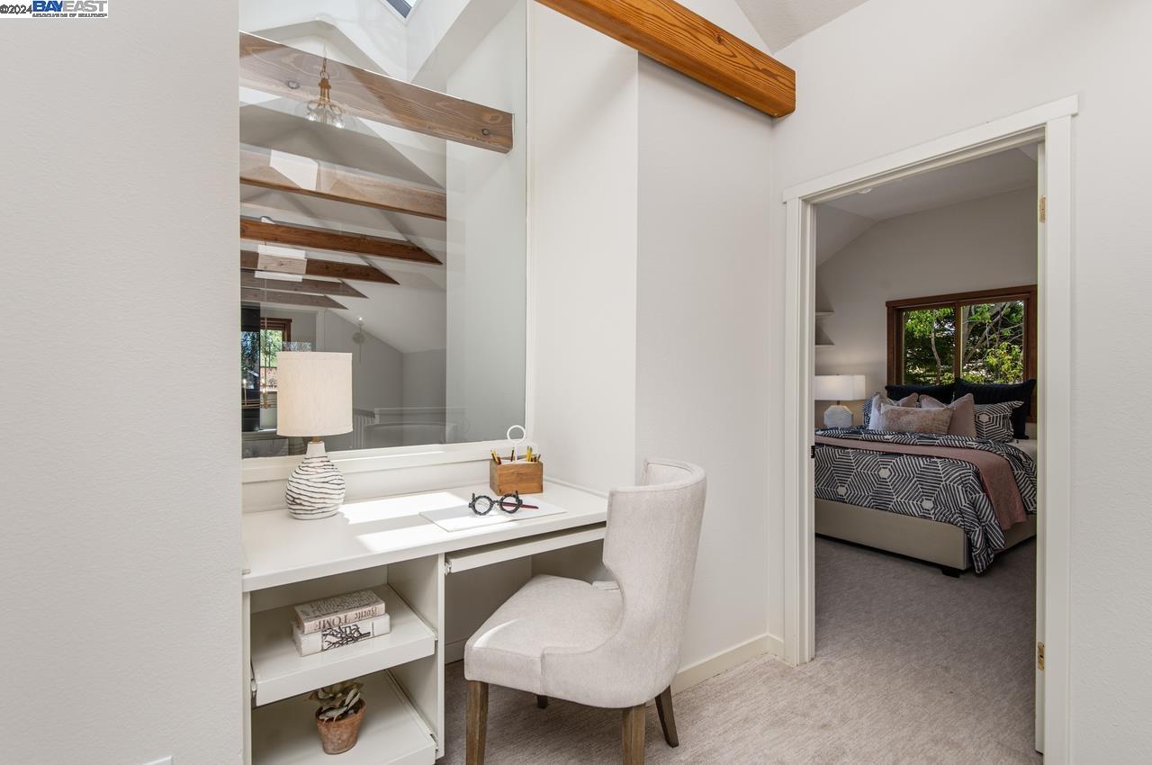 886 Montevino Dr
