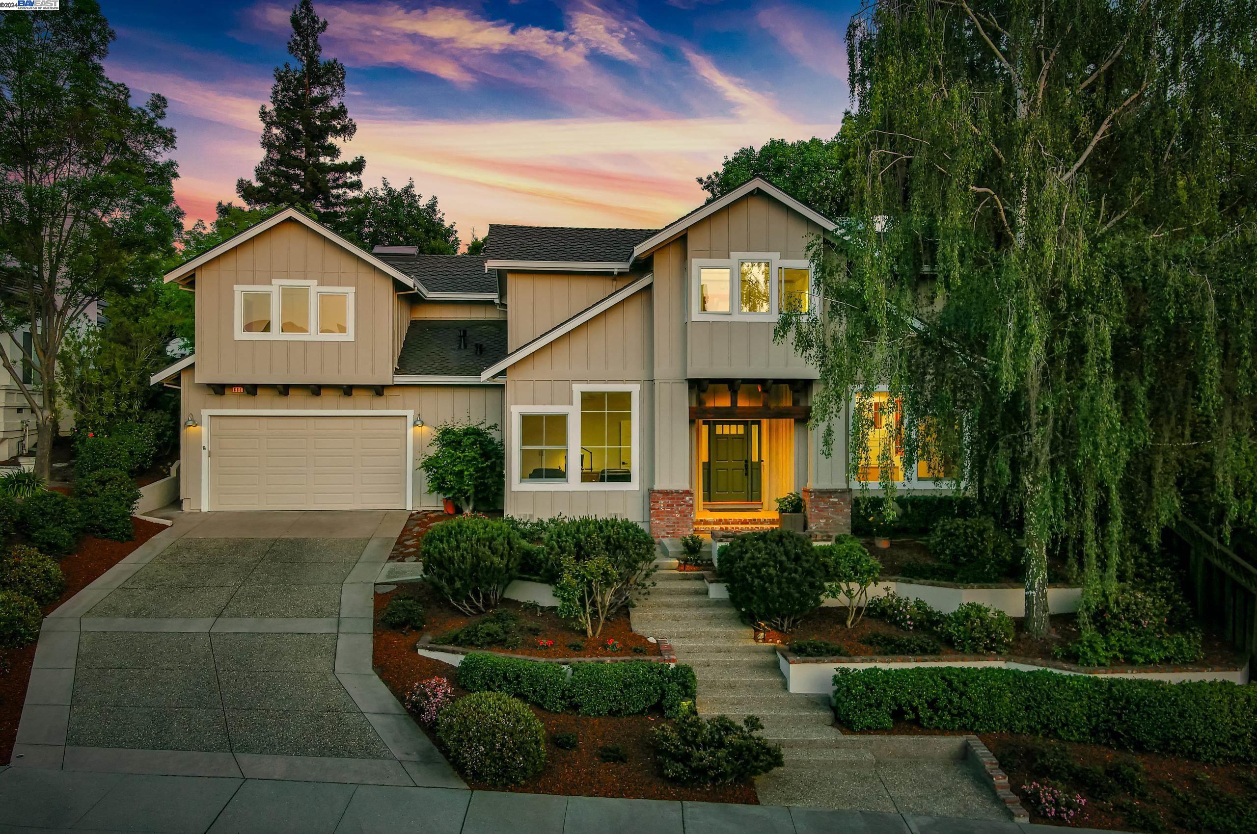 886 Montevino Dr