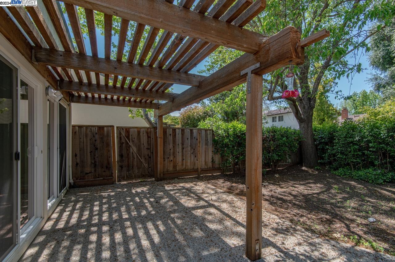 4348 Valley Ave # D8