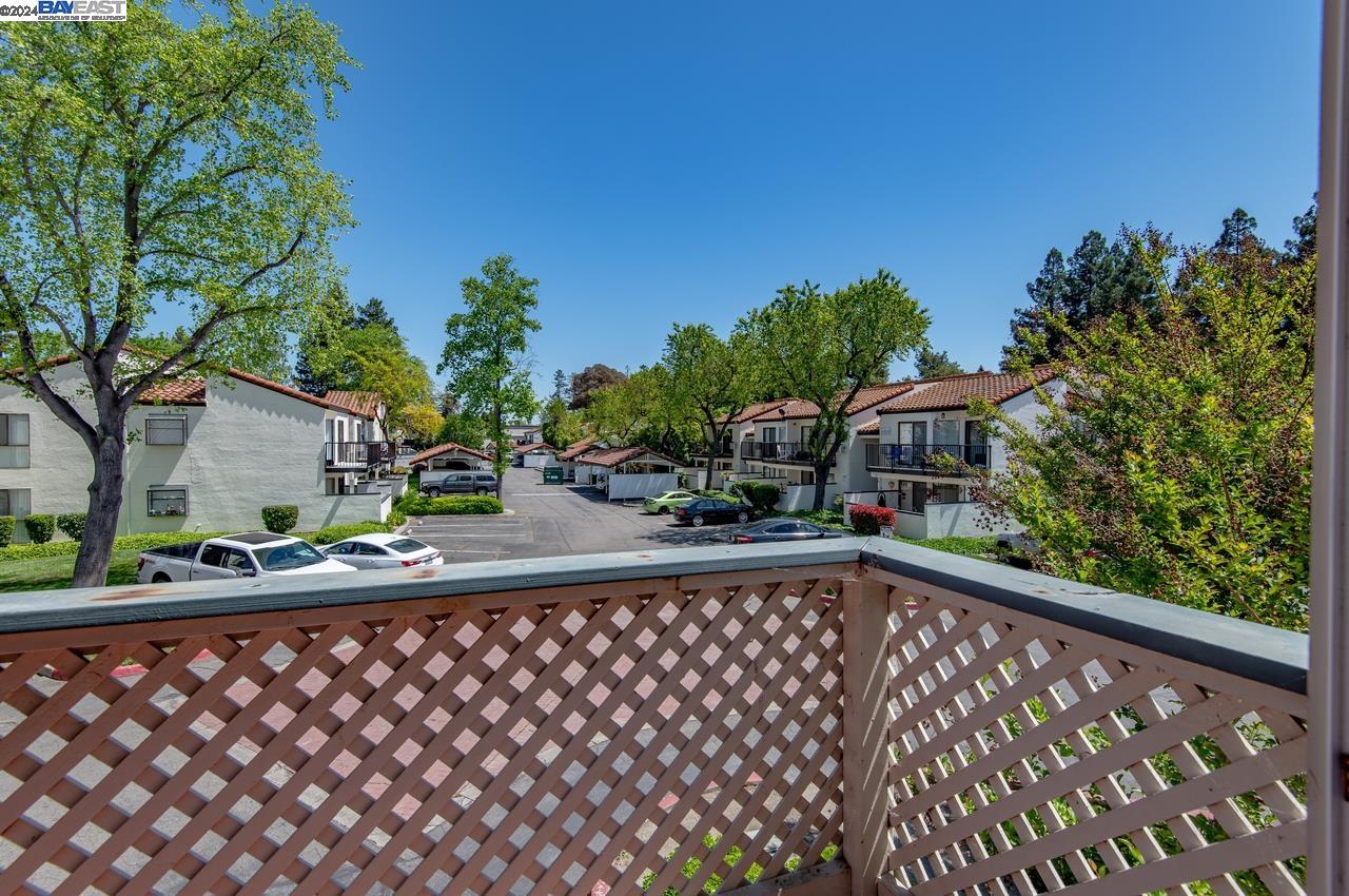 4348 Valley Ave # D8