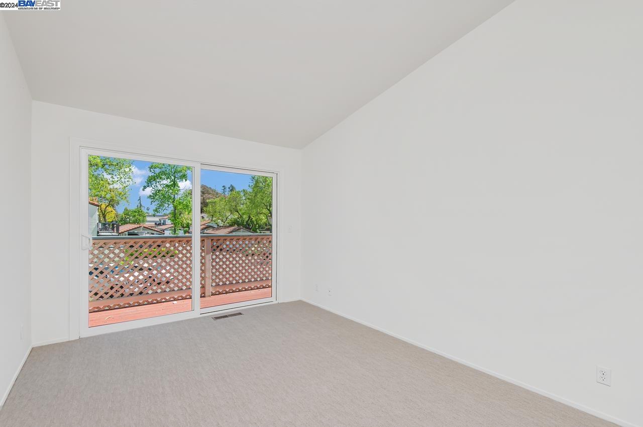 4348 Valley Ave # D8